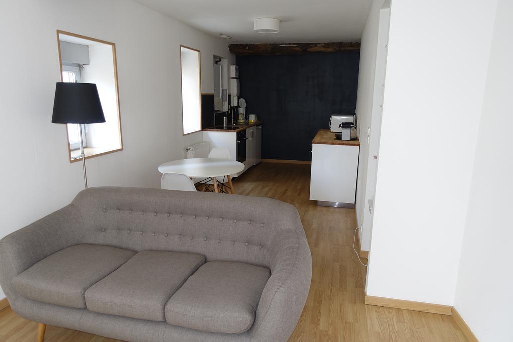 Le 4 Apartamento Saint-Junien Exterior foto